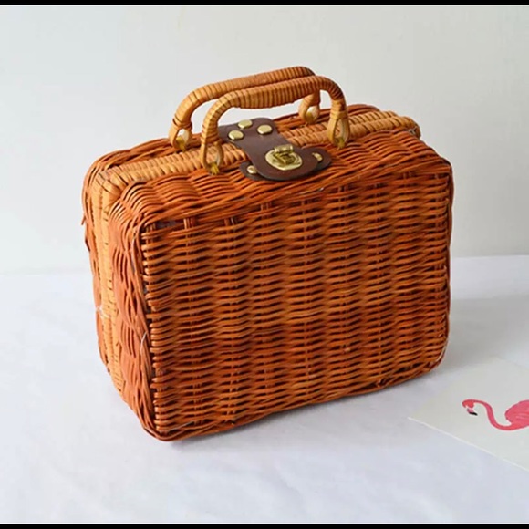 Madison Square Straw Bag  - Picture 3 of 4